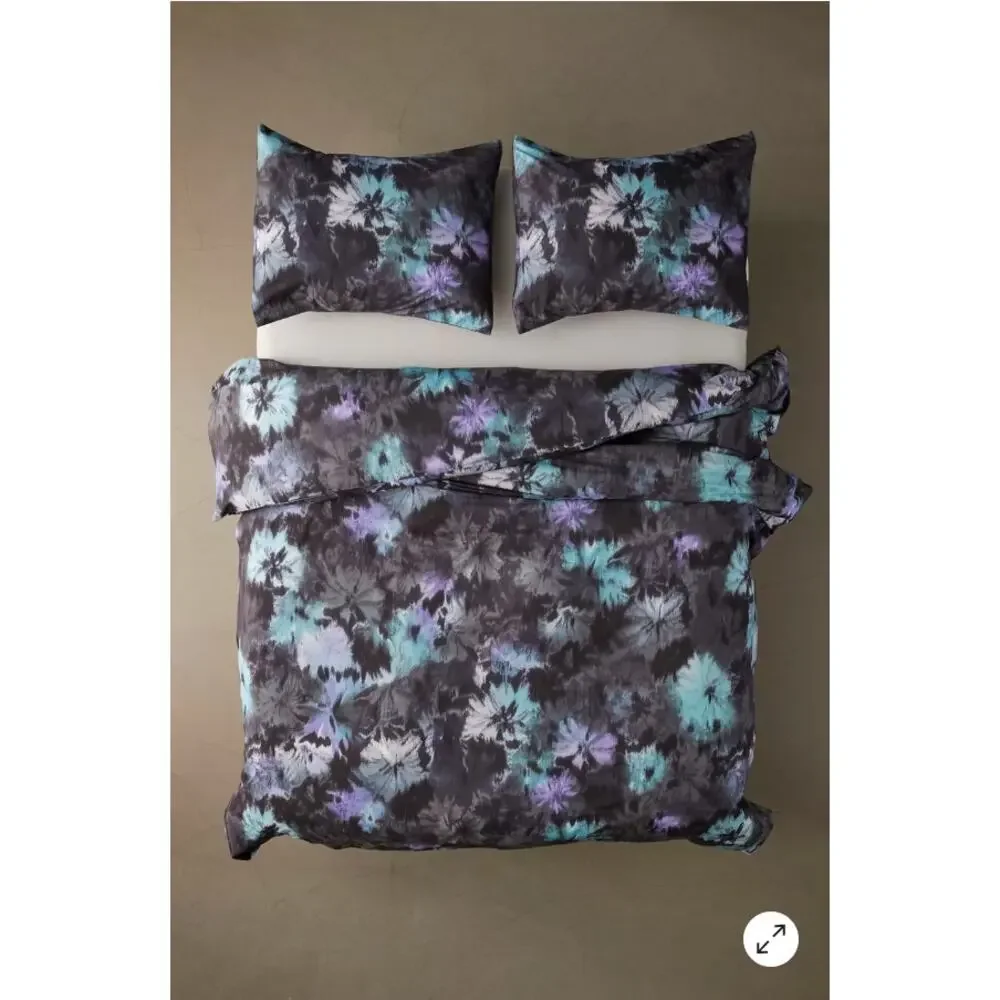 Urban Outfitters Fiorella Duvet Cover King